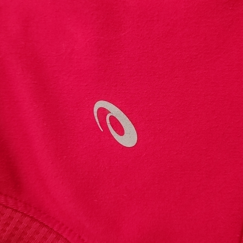 3/$20 Asics Red Workout Shirt With Mesh Inserts - Picture 4 of 8